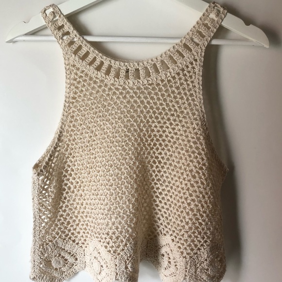 CUPSHE Beach Top Cover Crochet in Natural Colour  and Floral Detail - Picture 16 of 16